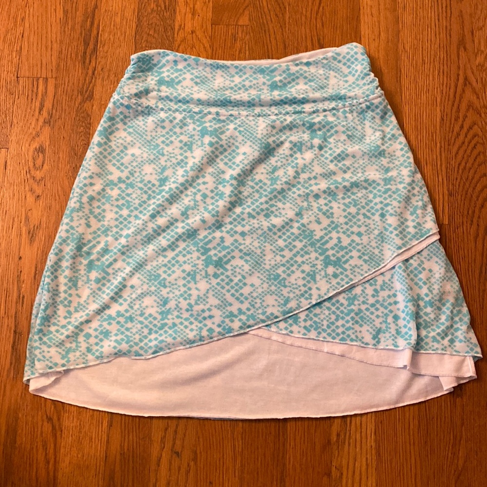 Women’s skirt, very comfortable, great condition
